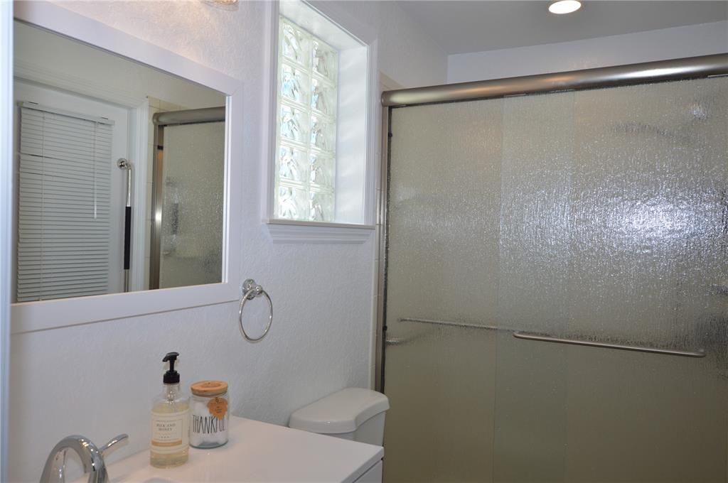 For Sale: $420,000 (3 beds, 3 baths, 2534 Square Feet)