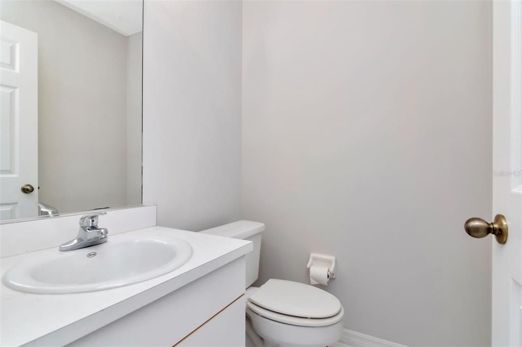 En Venta: $279,000 (2 camas, 2 baños, 1170 Pies cuadrados)