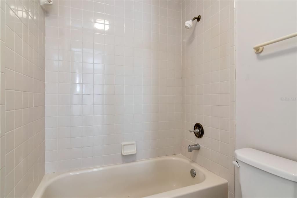 En Venta: $279,000 (2 camas, 2 baños, 1170 Pies cuadrados)