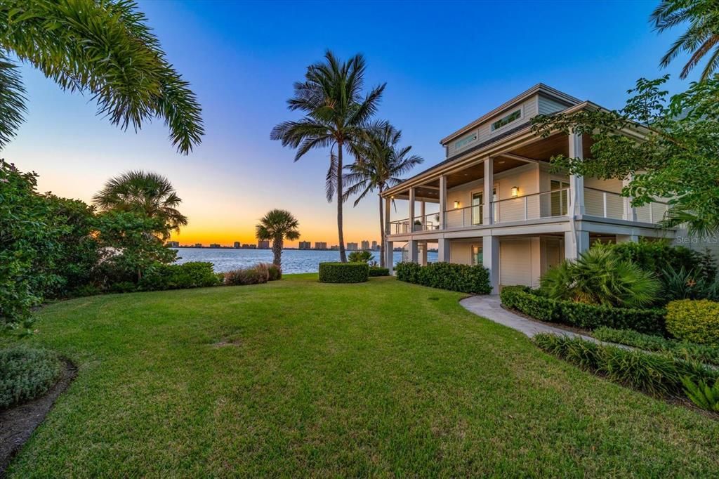 En Venta: $8,500,000 (5 camas, 5 baños, 5734 Pies cuadrados)