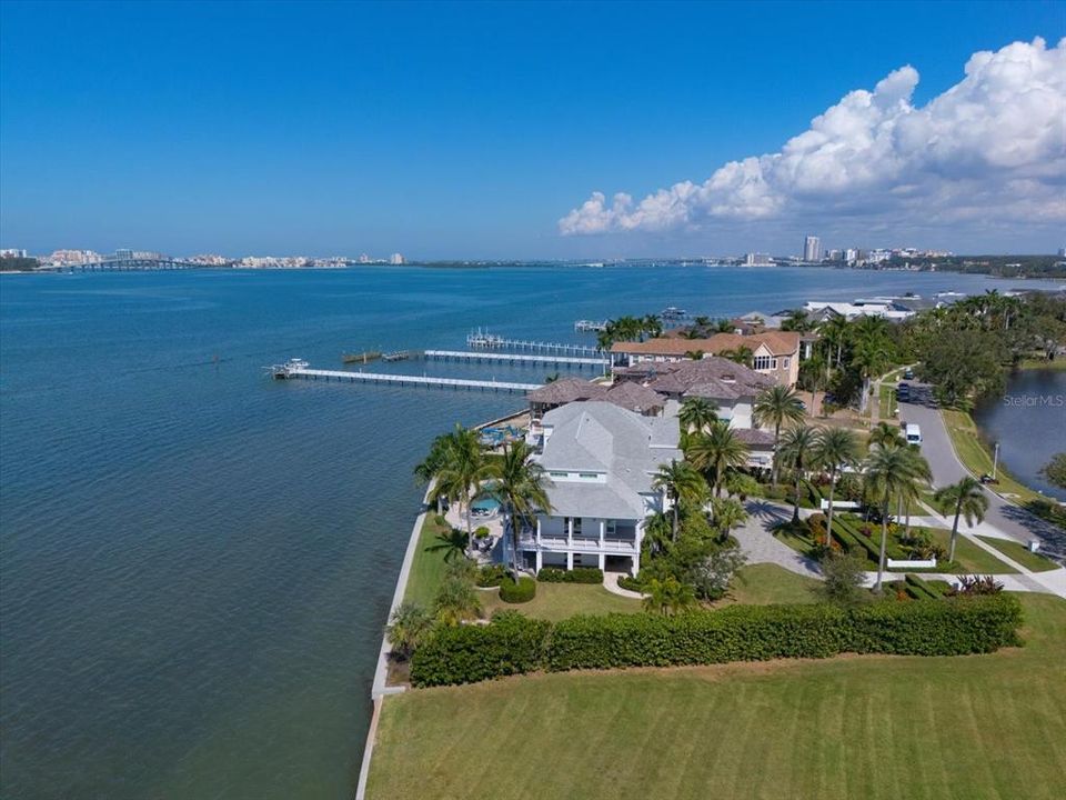 En Venta: $8,500,000 (5 camas, 5 baños, 5734 Pies cuadrados)