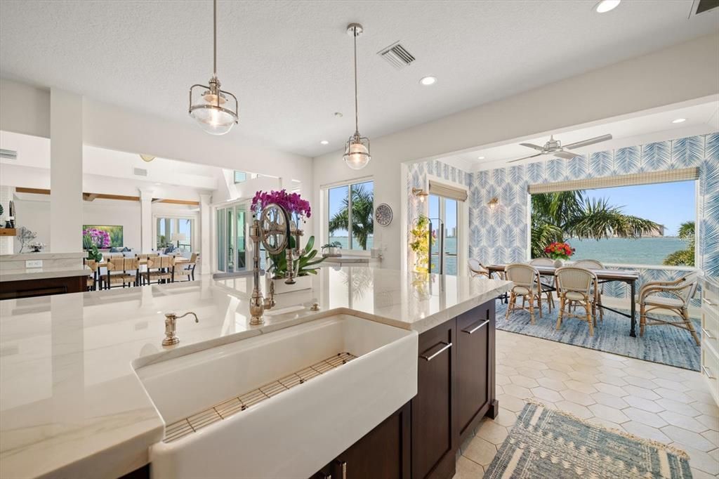 En Venta: $8,500,000 (5 camas, 5 baños, 5734 Pies cuadrados)