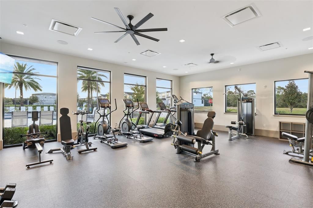 For Sale: $969,000 (5 beds, 5 baths, 1918 Square Feet)