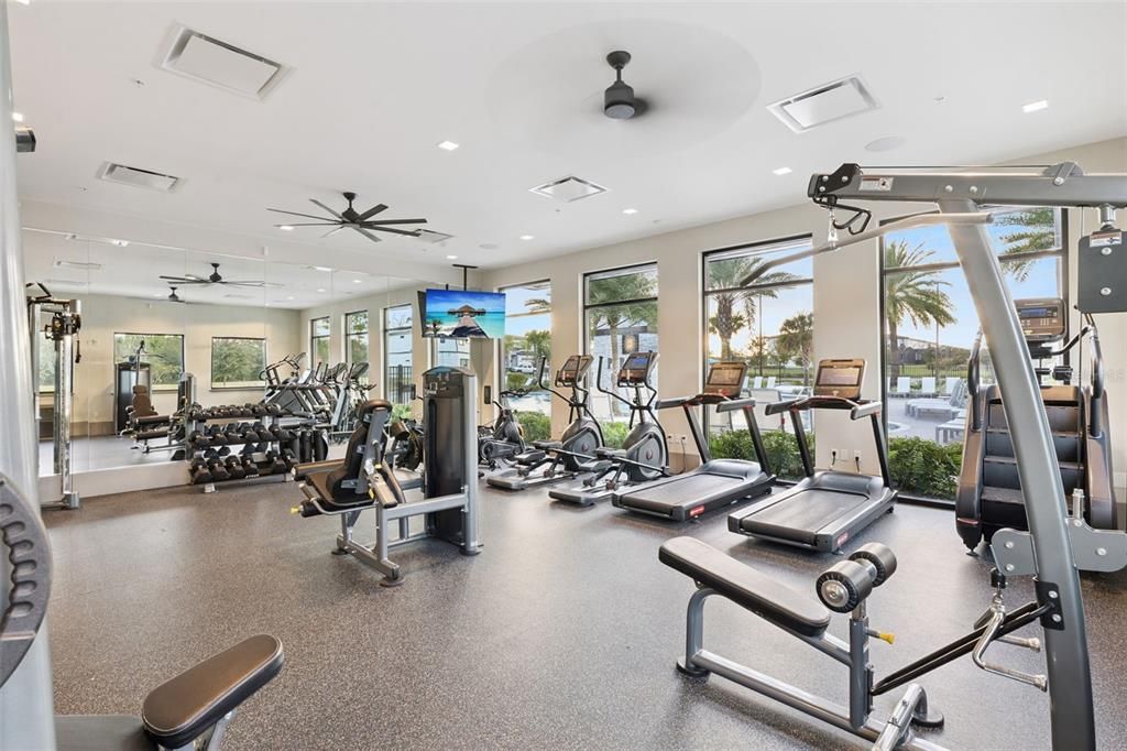 For Sale: $969,000 (5 beds, 5 baths, 1918 Square Feet)