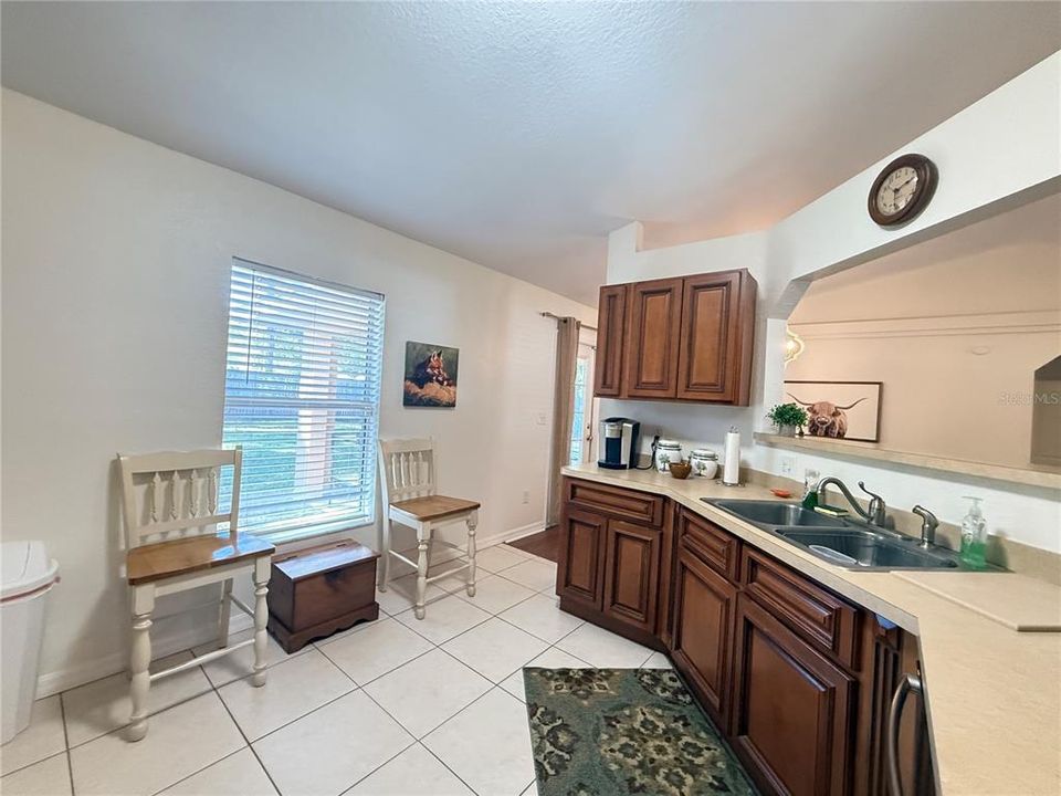 For Sale: $300,000 (3 beds, 2 baths, 1341 Square Feet)