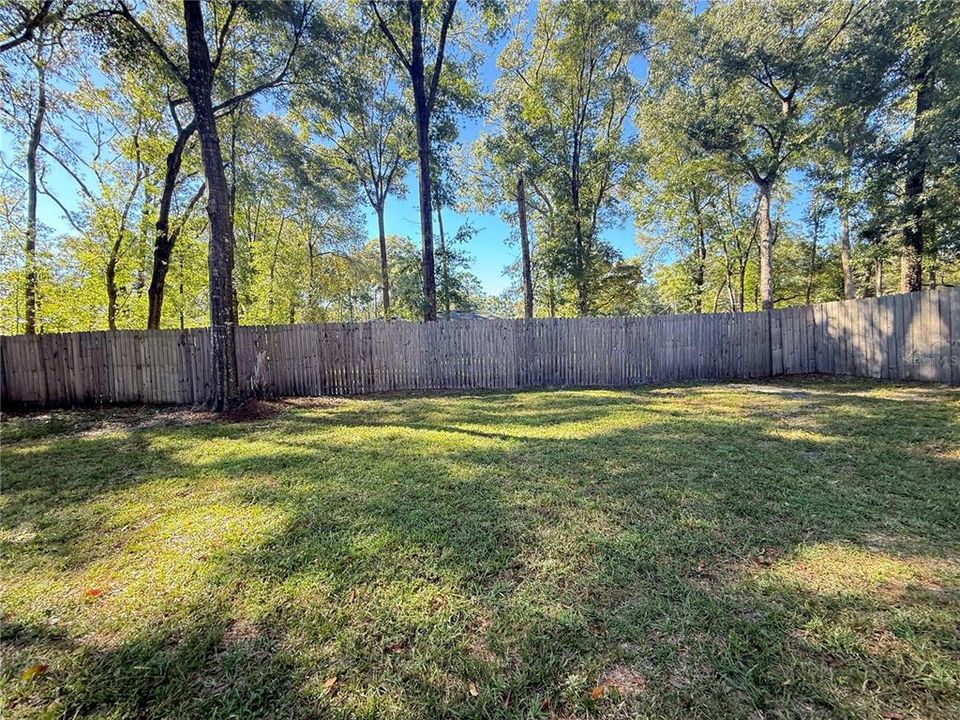 For Sale: $300,000 (3 beds, 2 baths, 1341 Square Feet)