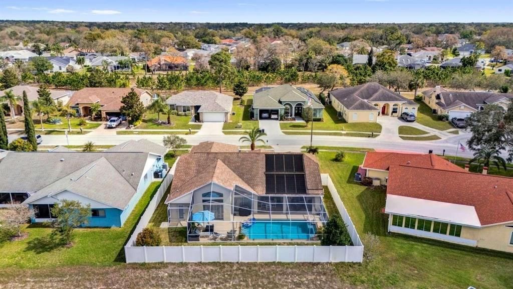 For Sale: $489,900 (3 beds, 3 baths, 2114 Square Feet)