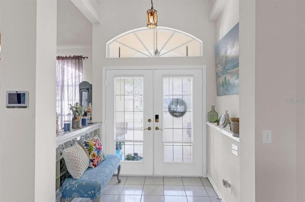 For Sale: $489,900 (3 beds, 3 baths, 2114 Square Feet)