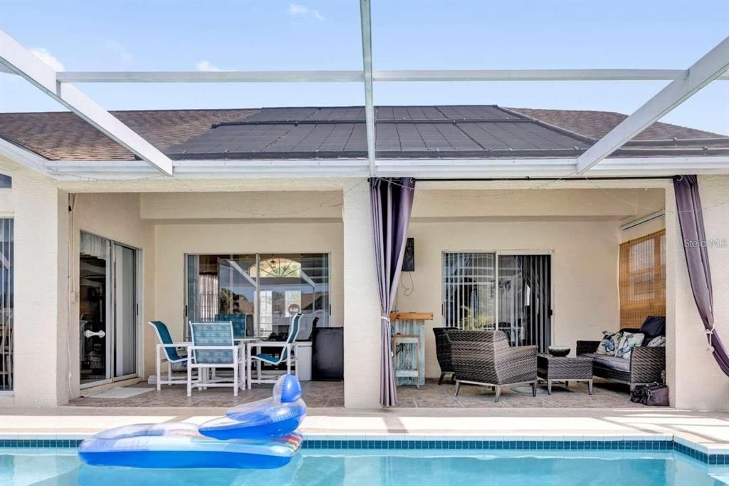 For Sale: $489,900 (3 beds, 3 baths, 2114 Square Feet)