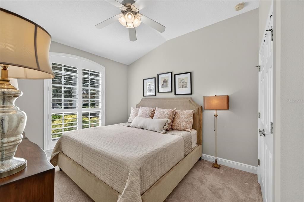 For Sale: $800,000 (4 beds, 3 baths, 2988 Square Feet)