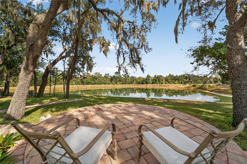 For Sale: $800,000 (4 beds, 3 baths, 2988 Square Feet)