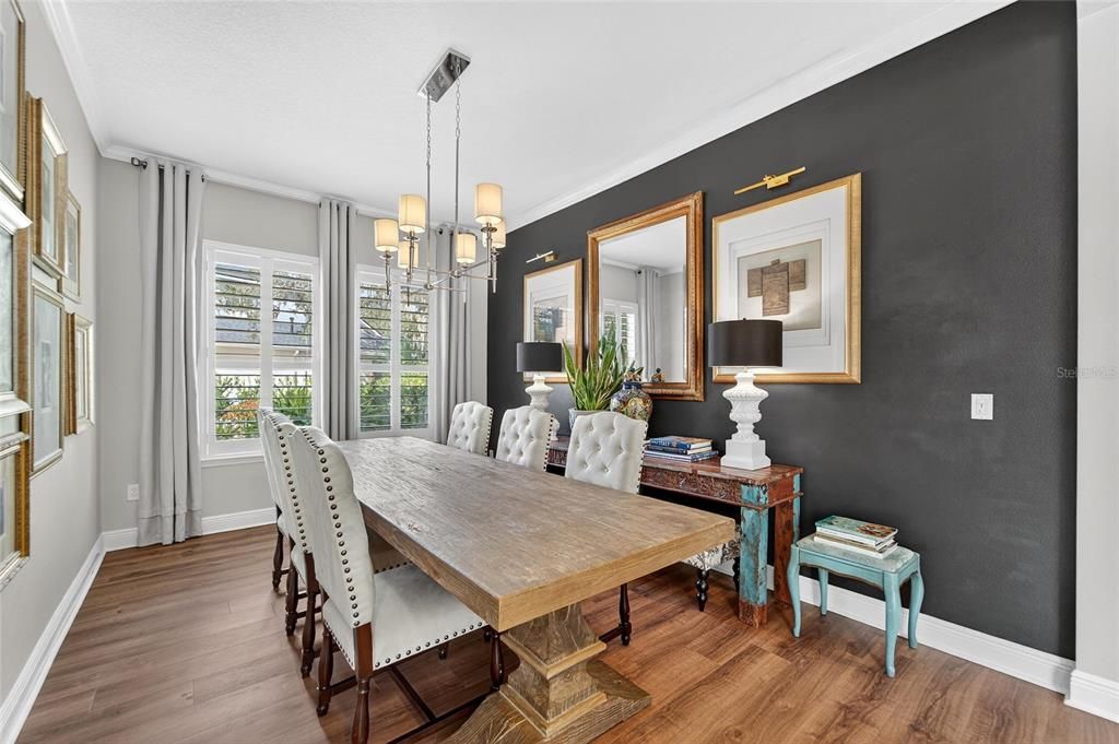 For Sale: $800,000 (4 beds, 3 baths, 2988 Square Feet)