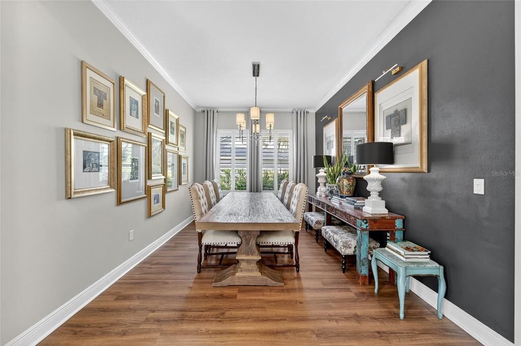 For Sale: $800,000 (4 beds, 3 baths, 2988 Square Feet)