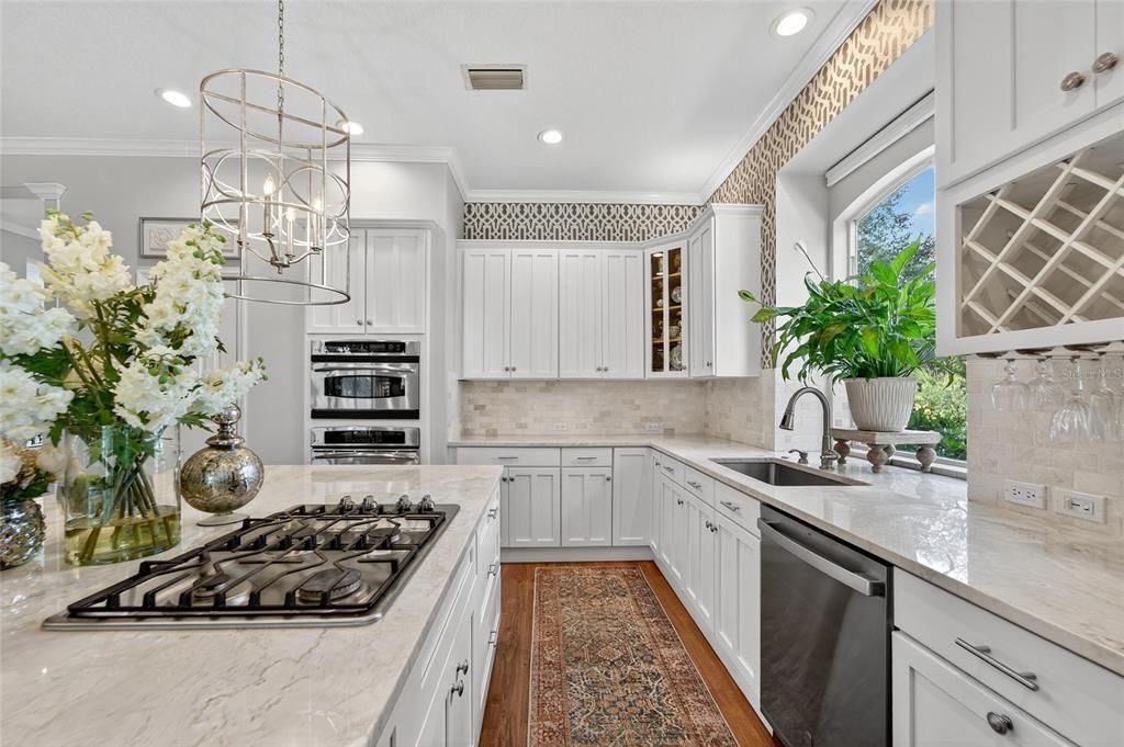 For Sale: $800,000 (4 beds, 3 baths, 2988 Square Feet)