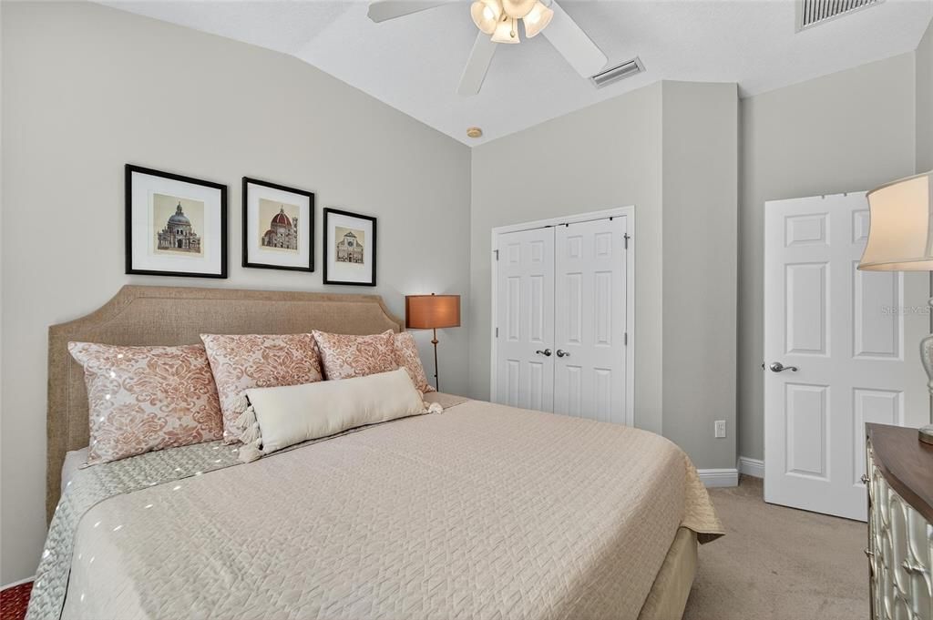 For Sale: $800,000 (4 beds, 3 baths, 2988 Square Feet)