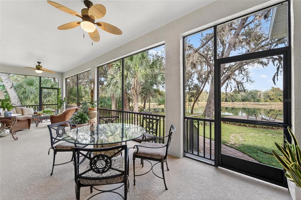 For Sale: $800,000 (4 beds, 3 baths, 2988 Square Feet)