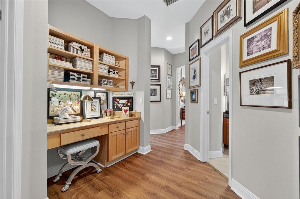 For Sale: $800,000 (4 beds, 3 baths, 2988 Square Feet)