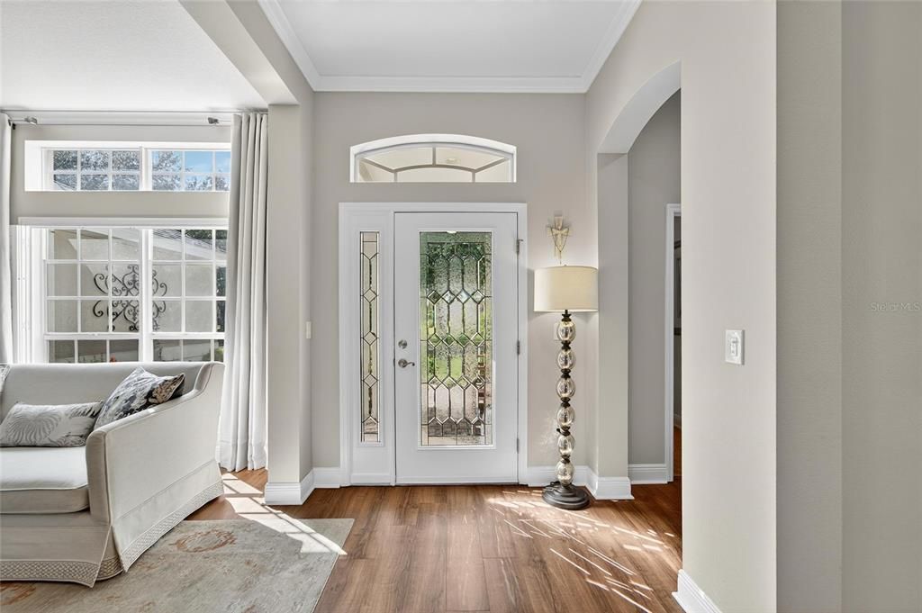 For Sale: $800,000 (4 beds, 3 baths, 2988 Square Feet)