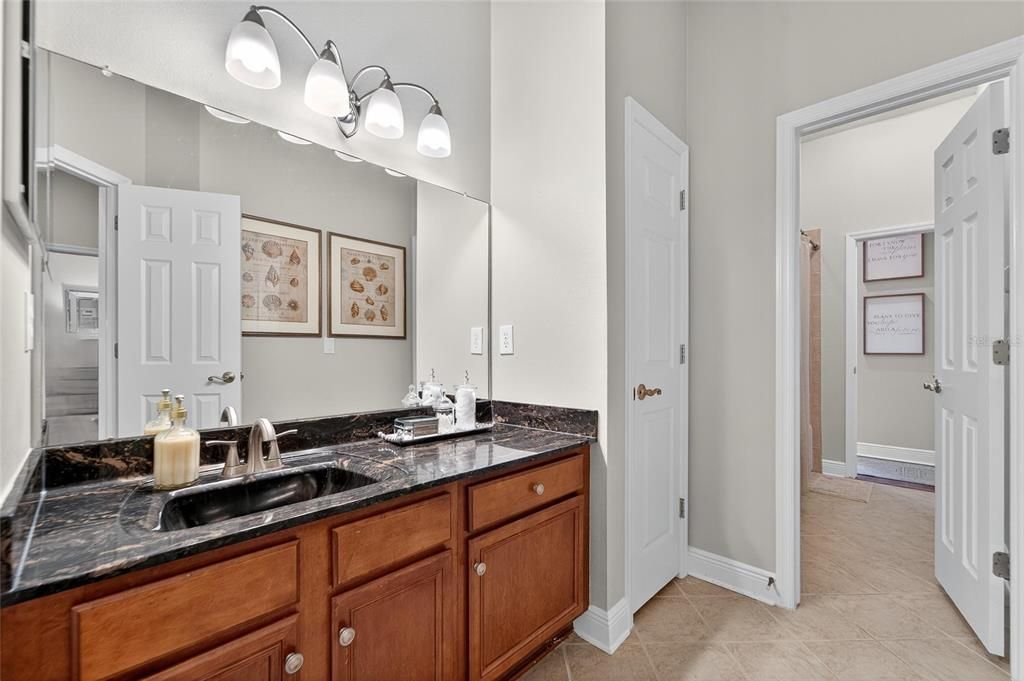 For Sale: $800,000 (4 beds, 3 baths, 2988 Square Feet)