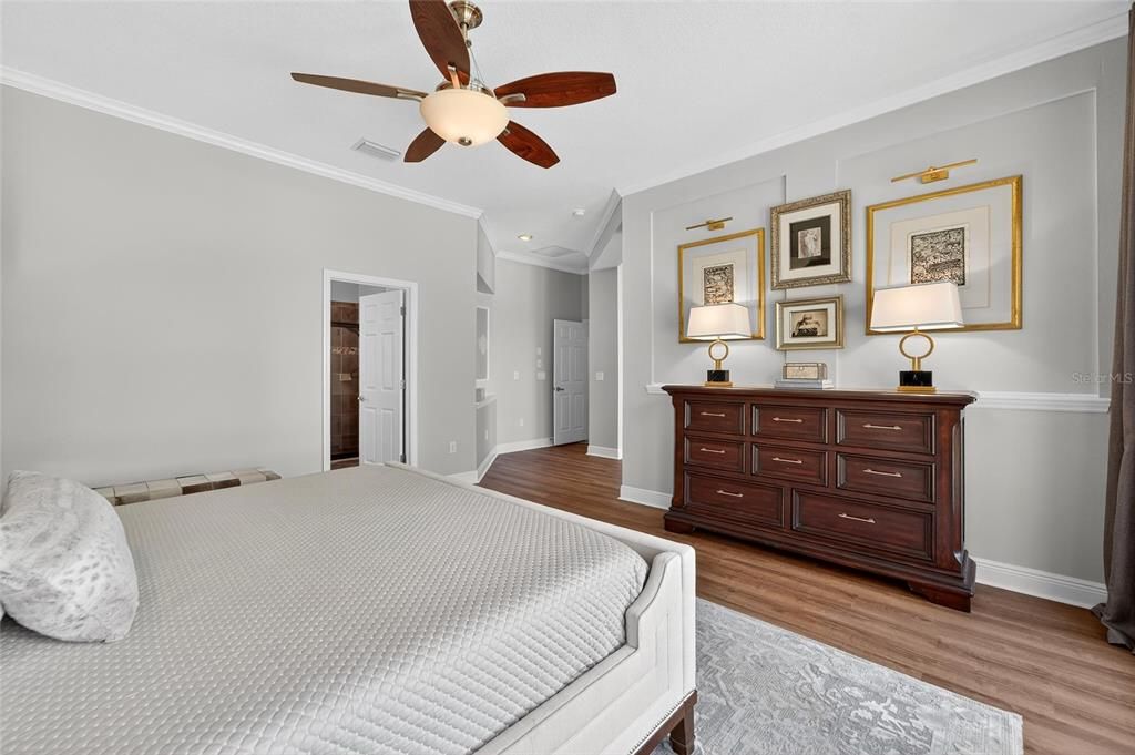 For Sale: $800,000 (4 beds, 3 baths, 2988 Square Feet)