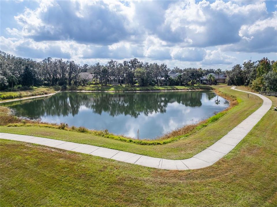 For Sale: $800,000 (4 beds, 3 baths, 2988 Square Feet)