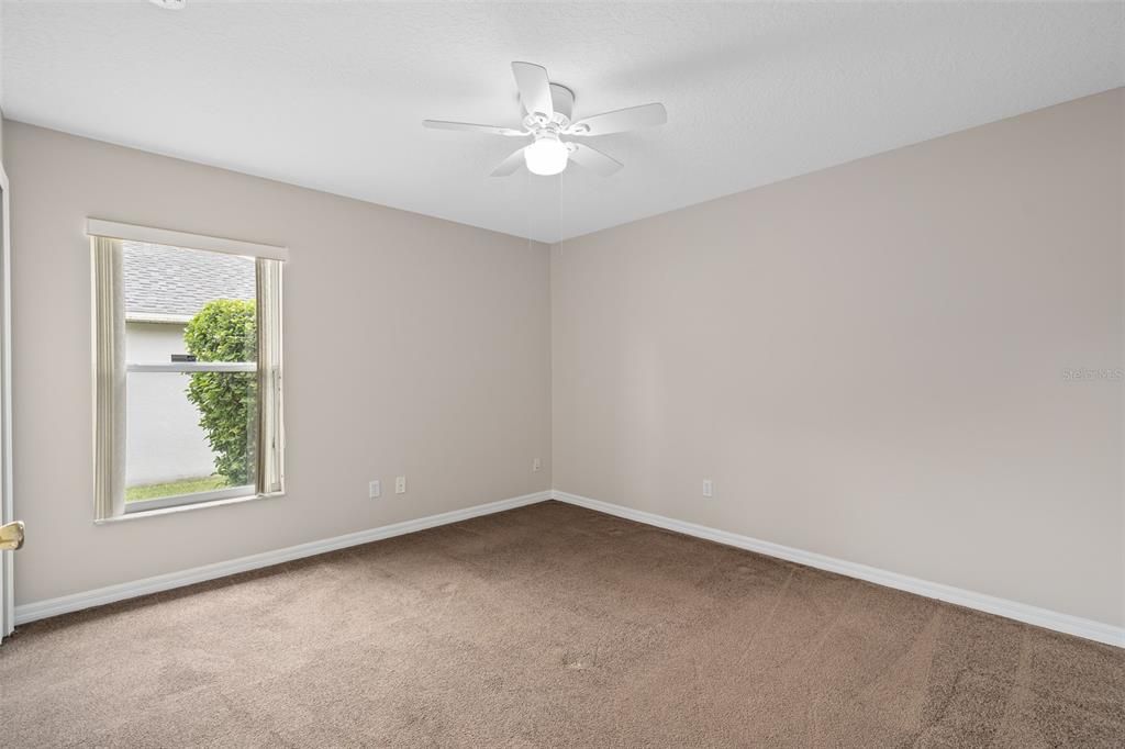 For Rent: $2,500 (3 beds, 2 baths, 1729 Square Feet)