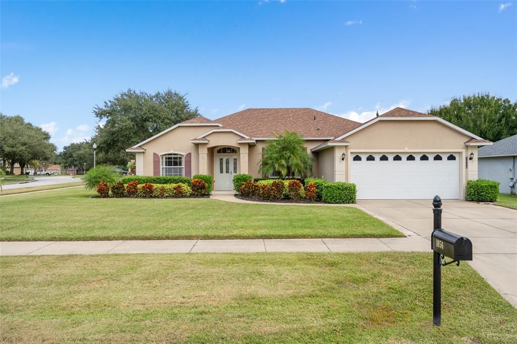 For Rent: $2,500 (3 beds, 2 baths, 1729 Square Feet)