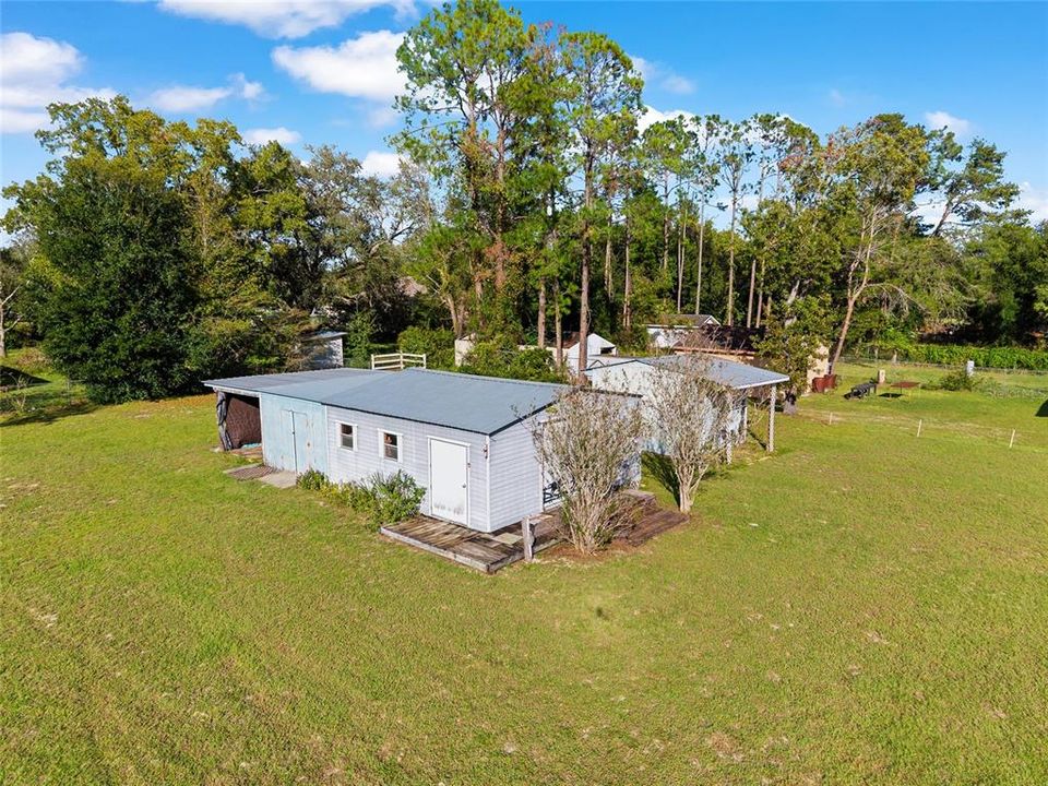 Active With Contract: $269,000 (3 beds, 2 baths, 1377 Square Feet)