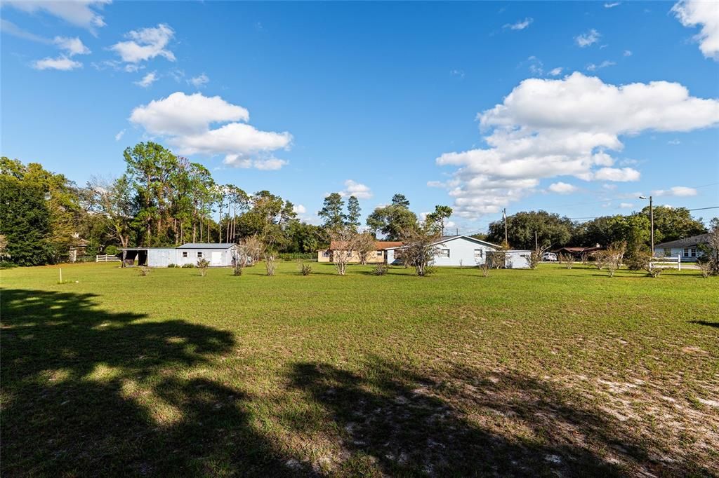 Active With Contract: $269,000 (3 beds, 2 baths, 1377 Square Feet)