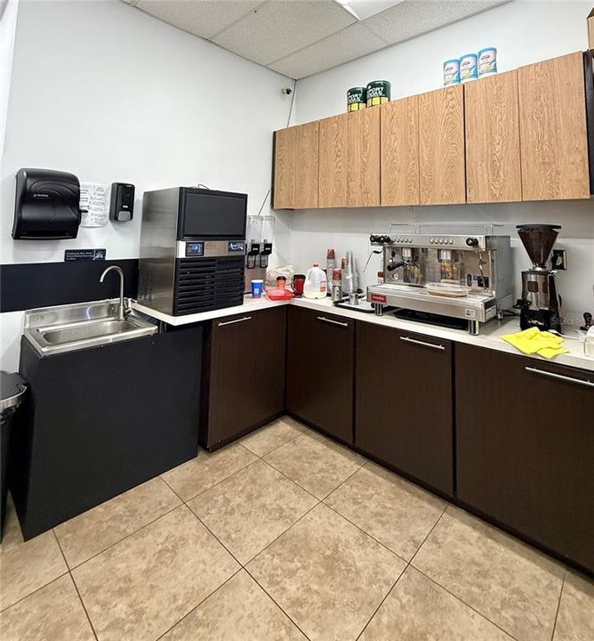 待售: $155,000 (0 贝兹, 0 浴室, 0 平方英尺)