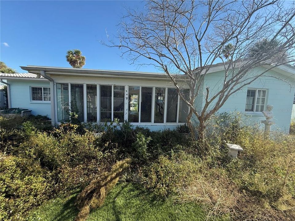 Activo con contrato: $395,000 (3 camas, 2 baños, 1385 Pies cuadrados)