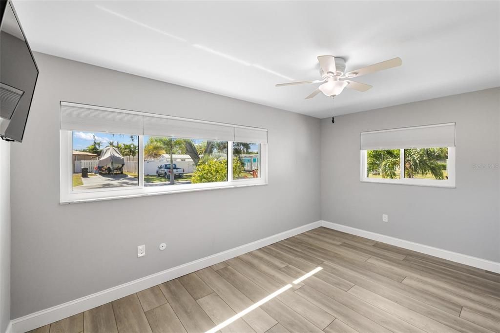 待售: $1,050,000 (3 贝兹, 3 浴室, 1517 平方英尺)