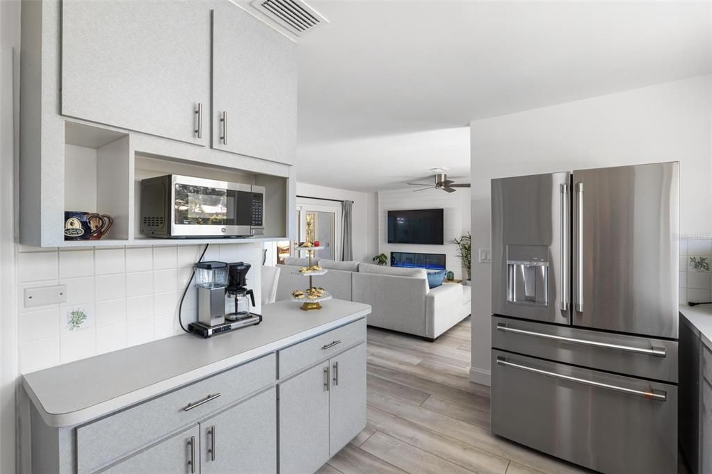 待售: $1,050,000 (3 贝兹, 3 浴室, 1517 平方英尺)