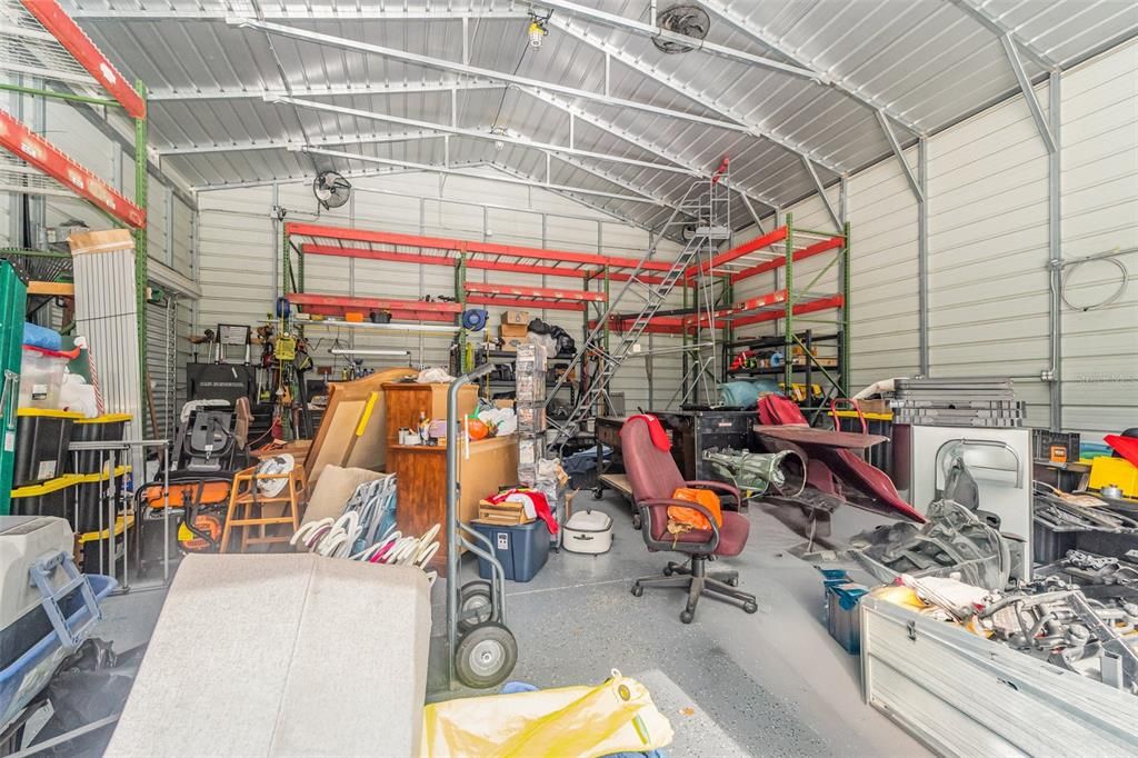 合同活跃: $335,000 (3 贝兹, 2 浴室, 1167 平方英尺)