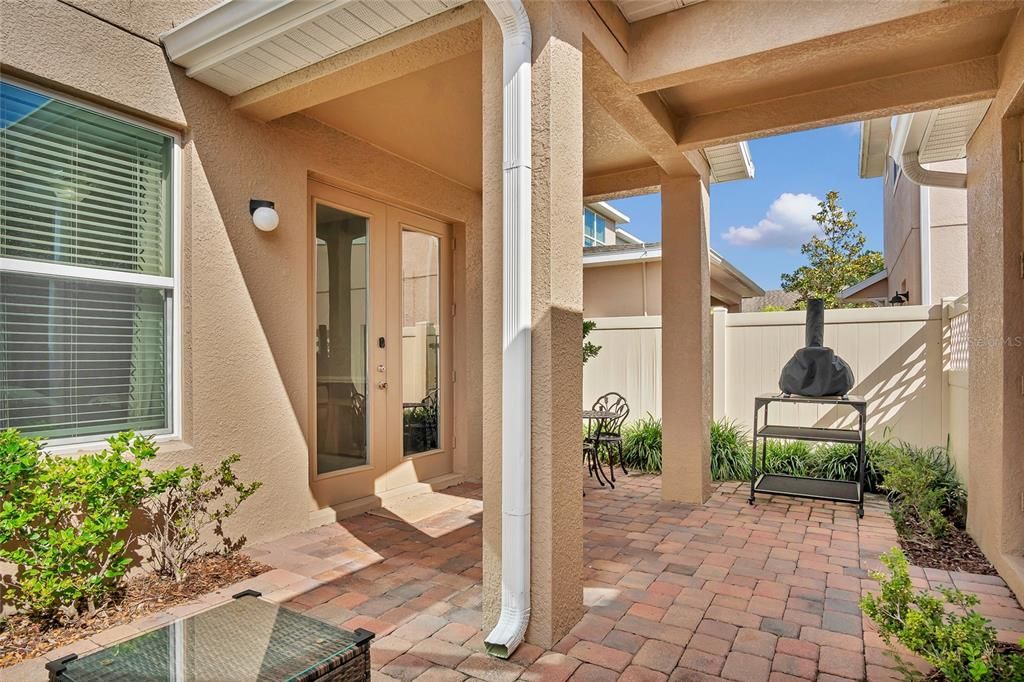 合同活跃: $485,000 (3 贝兹, 2 浴室, 2207 平方英尺)