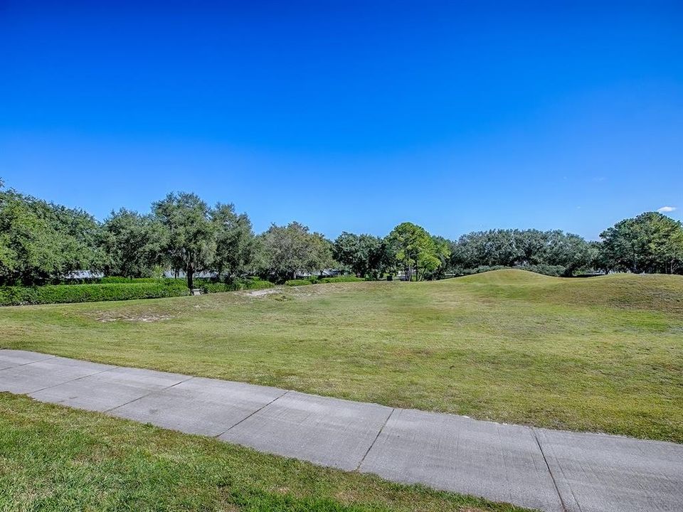 待售: $425,000 (3 贝兹, 2 浴室, 2607 平方英尺)