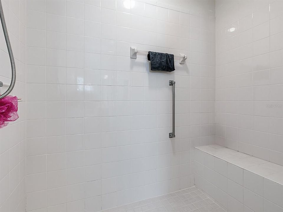 待售: $425,000 (3 贝兹, 2 浴室, 2607 平方英尺)