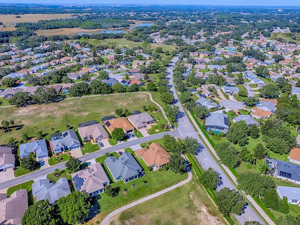 待售: $425,000 (3 贝兹, 2 浴室, 2607 平方英尺)