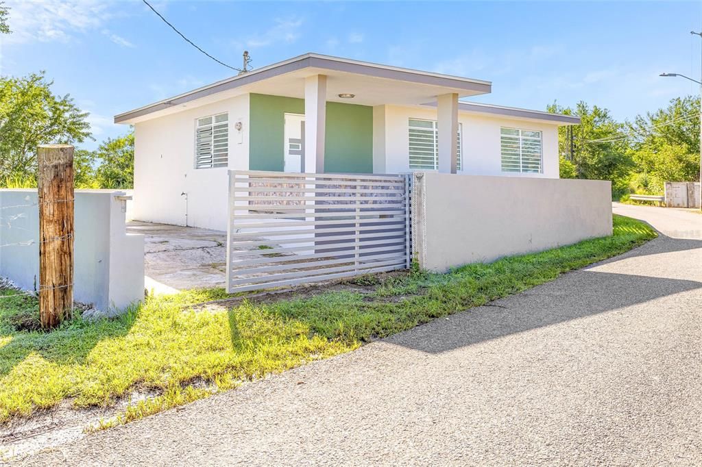 Recently Sold: $187,000 (3 beds, 1 baths, 3514 Square Feet)