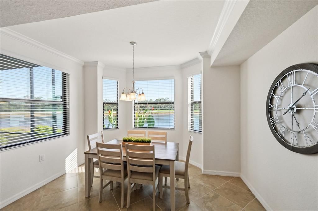 For Sale: $299,000 (2 beds, 2 baths, 1142 Square Feet)