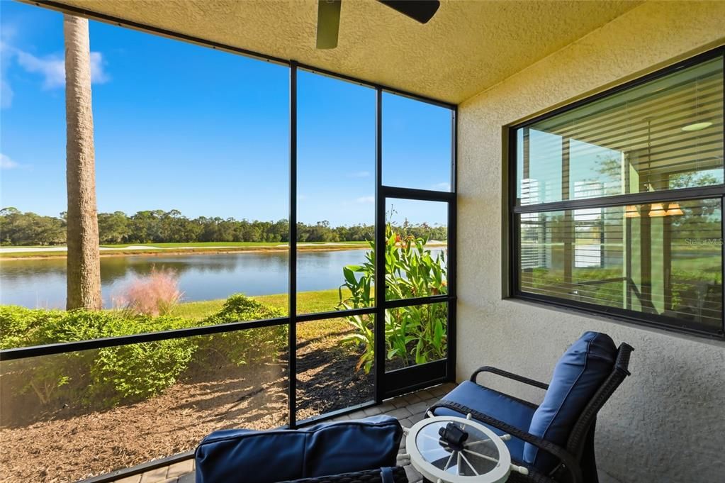 For Sale: $299,000 (2 beds, 2 baths, 1142 Square Feet)