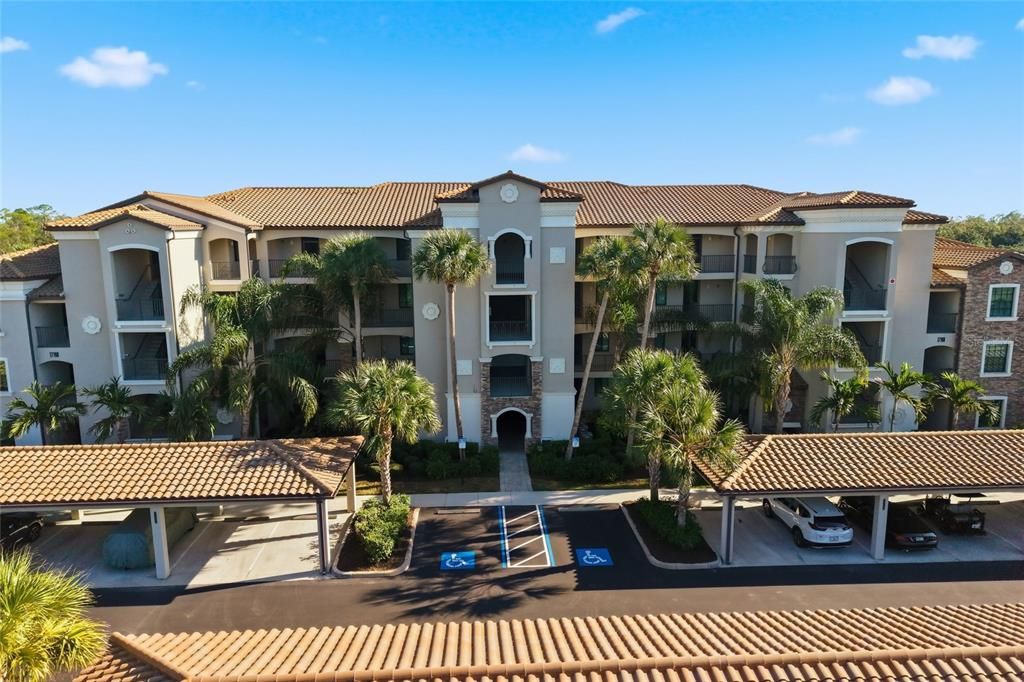 For Sale: $299,000 (2 beds, 2 baths, 1142 Square Feet)