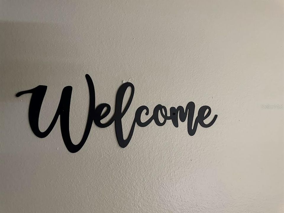 待售: $279,900 (2 贝兹, 2 浴室, 1141 平方英尺)