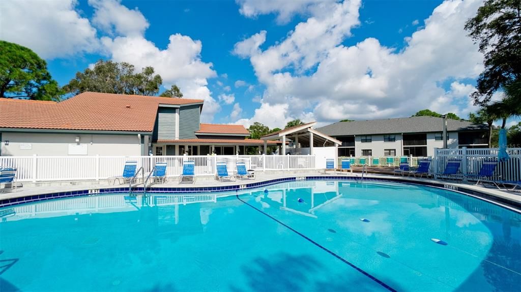 待售: $279,900 (2 贝兹, 2 浴室, 1141 平方英尺)