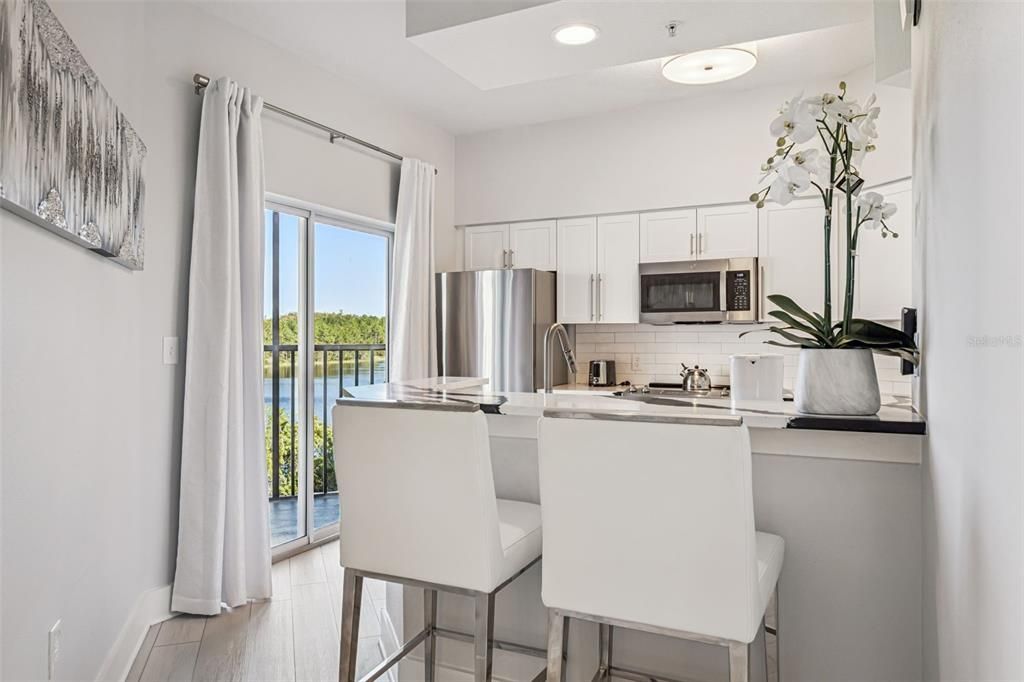 For Sale: $324,999 (3 beds, 2 baths, 1421 Square Feet)