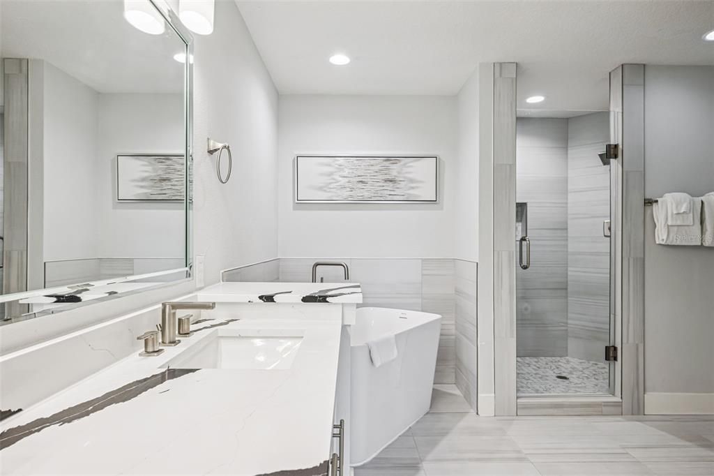 For Sale: $324,999 (3 beds, 2 baths, 1421 Square Feet)