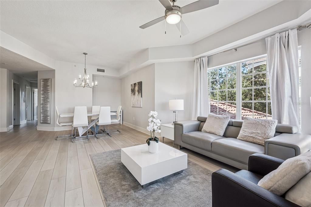 For Sale: $324,999 (3 beds, 2 baths, 1421 Square Feet)