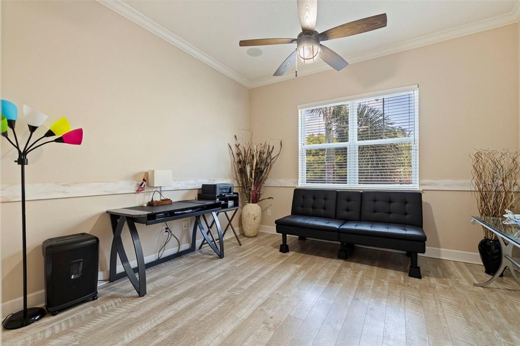 En Venta: $569,900 (3 camas, 2 baños, 1920 Pies cuadrados)