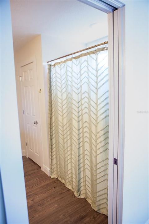 На продажу: $441,990 (3 спален, 2 ванн, 1772 Квадратных фут)