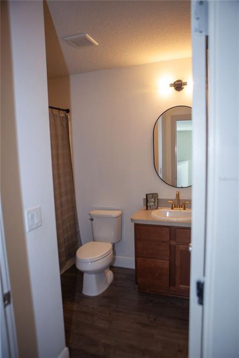 На продажу: $441,990 (3 спален, 2 ванн, 1772 Квадратных фут)